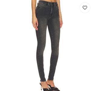 GOOD AMERICAN GOOD LEGS SKINNY JEANS